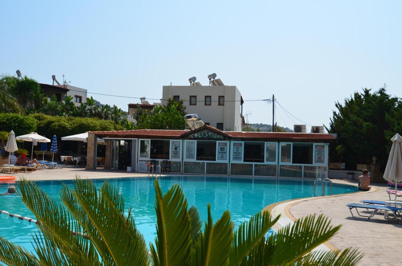 Coliseum Studios&Apartments Pefki (Rhodes) Exterior foto