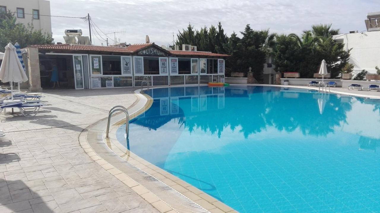 Coliseum Studios&Apartments Pefki (Rhodes) Exterior foto