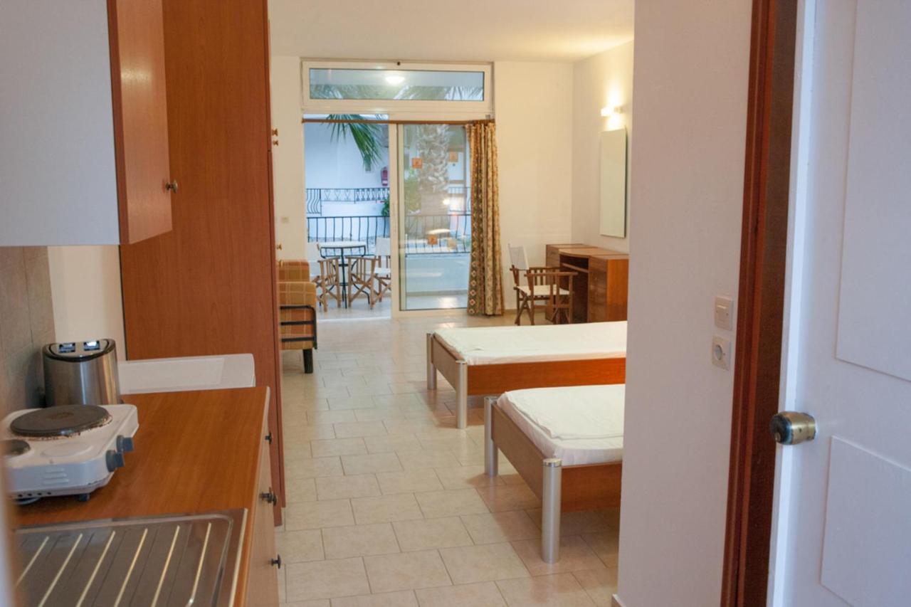 Coliseum Studios&Apartments Pefki (Rhodes) Exterior foto