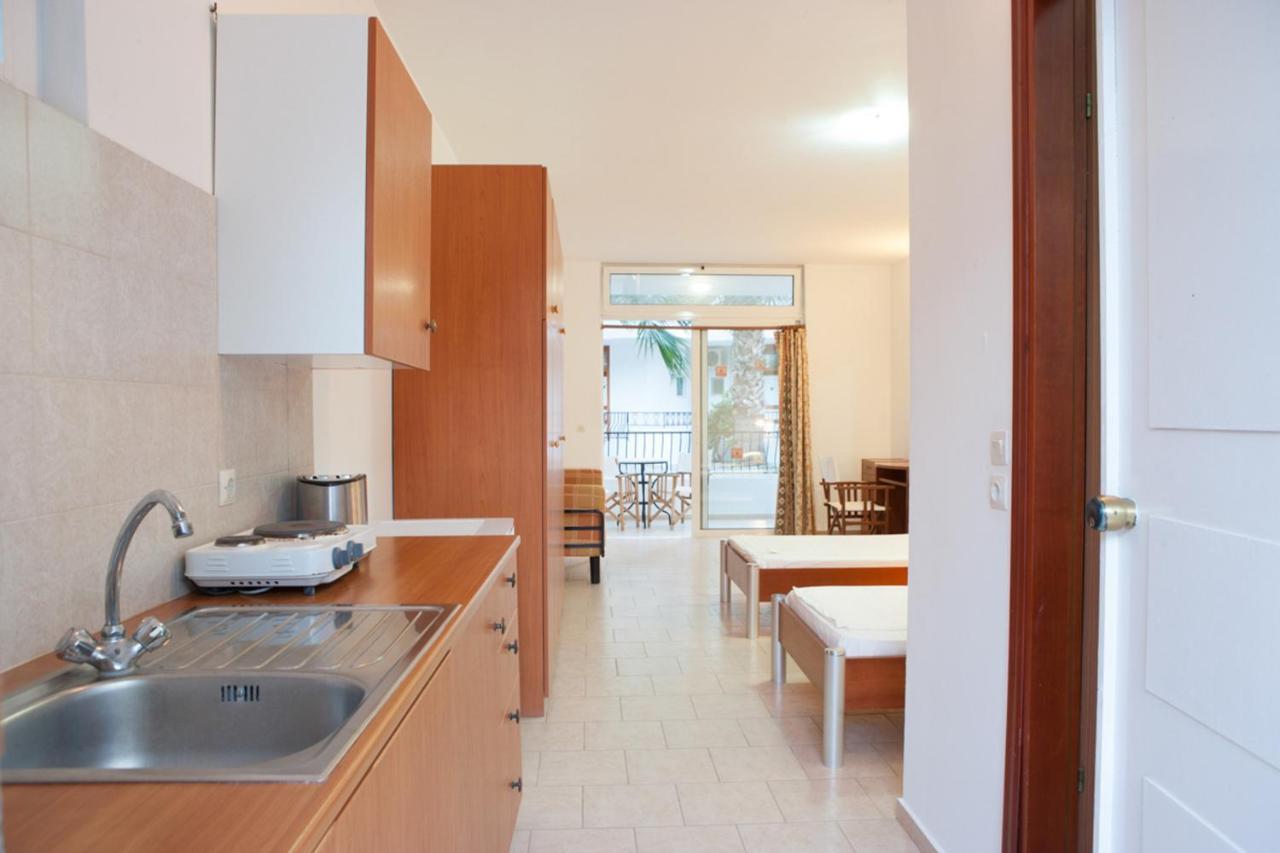 Coliseum Studios&Apartments Pefki (Rhodes) Exterior foto